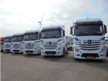 יחידת טרקטור MERCEDES-BENZ Actros 1842