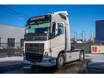 יחידת טרקטור VOLVO FH