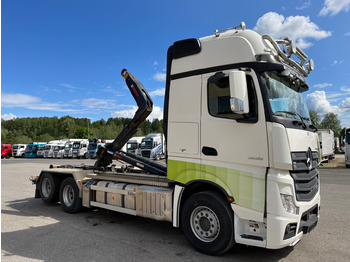 משאית הרמת וו MERCEDES-BENZ Actros