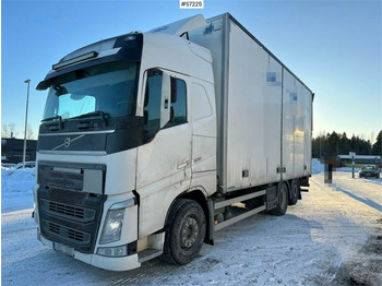 משאית תיבה VOLVO FH 500