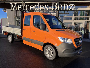 כלי רכב מסחרי במיטה שטוחה MERCEDES-BENZ Sprinter 317