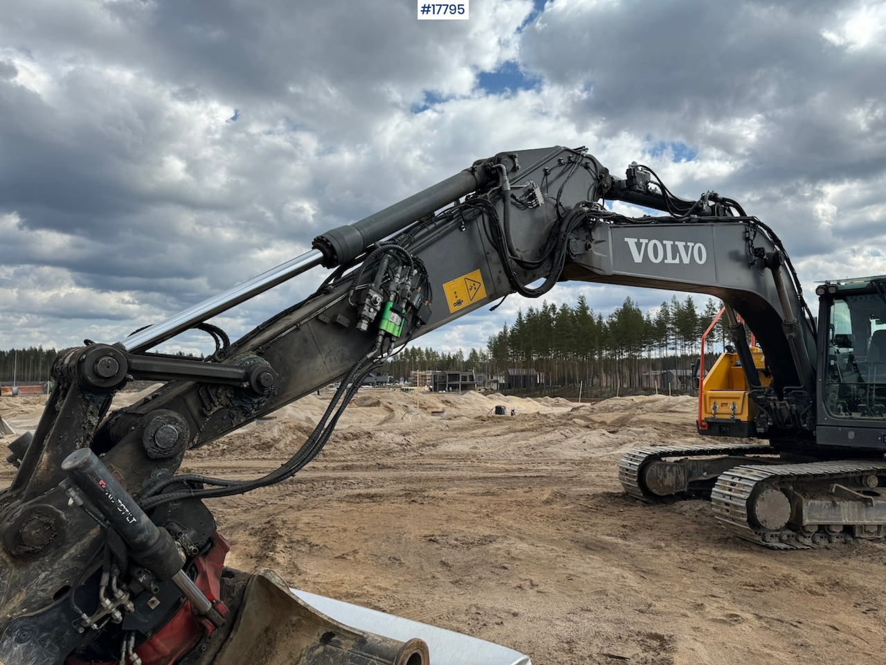 מחפר Volvo EC220EL: תמונה 17