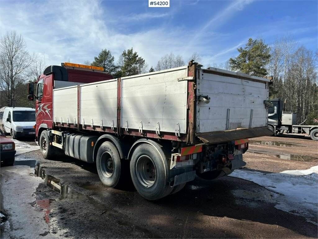 מזהיר Volvo FH-480 6X2 Tipper Truck: תמונה 3