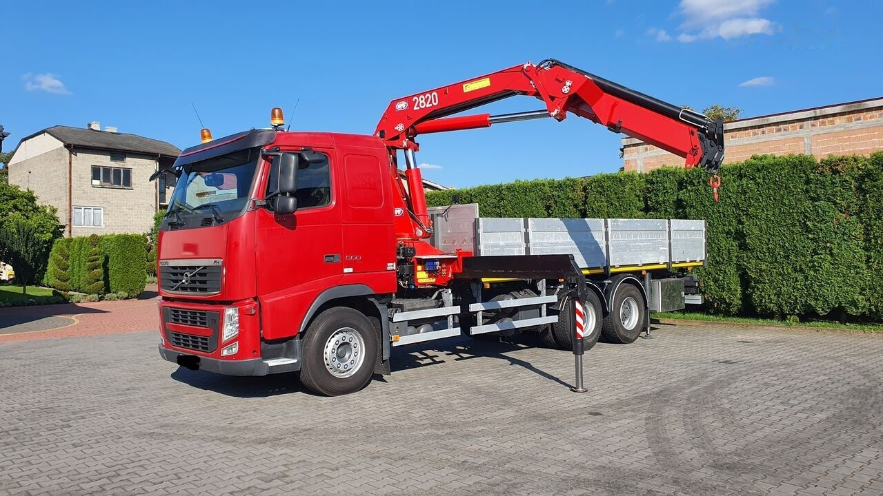 משאית צד נופל/ שטוחה, משאית מנוף Volvo FH 500 Flatbed + crane HMF 2820 6x4: תמונה 4
