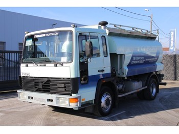 משאית מכל עבור הובלה של דלק Volvo FL610 STEEL TANK 8000 L: תמונה 1