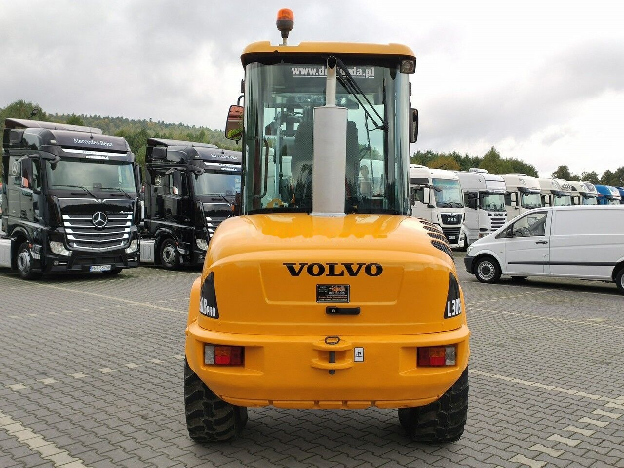 מעמיס גלגלים Volvo L30B PRO: תמונה 24