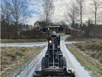 Kompaktlastare Giant D263SW - מעמיס קומפקטי: תמונה 1