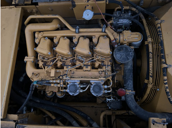 LIEBHERR D924 T-E - מנוע: תמונה 2