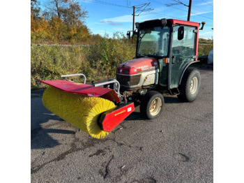 Yanmar EF235 - טרקטור עירוני: תמונה 1