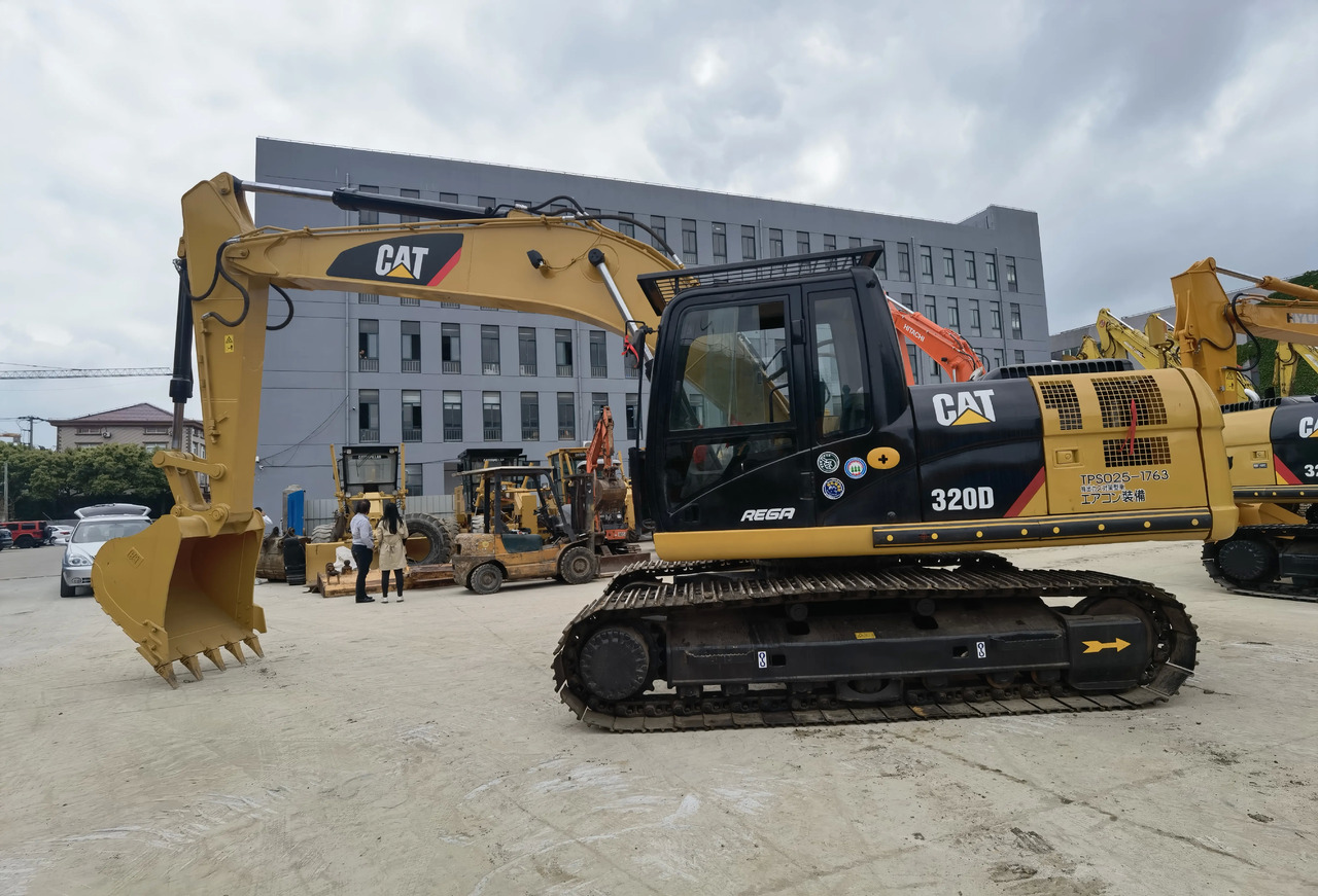 מחפר סורק caterpillar 320D excavator cat used crawler excavator original japan used cat320 cat320d excavator: תמונה 3