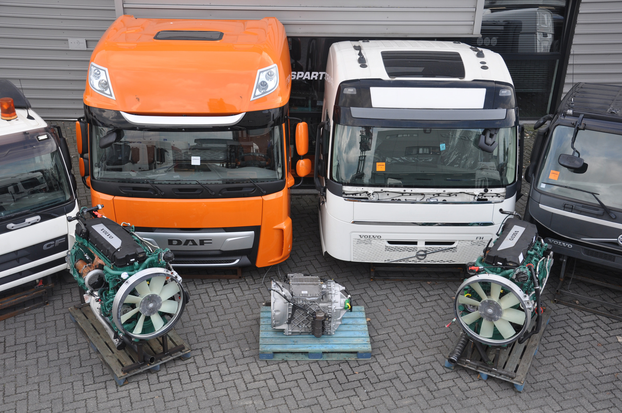 BAS PARTS & TYRES B.V. undefined: תמונה 13