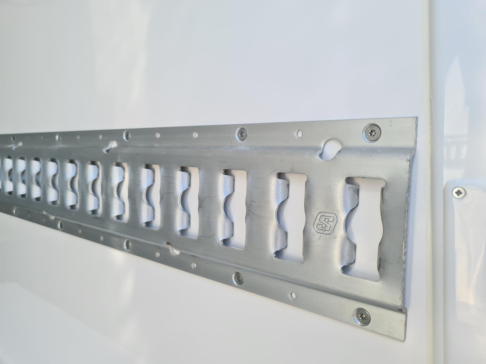 RINZ ROS d.o.o. (GmbH) - כלי רכב למכירה undefined: תמונה 42