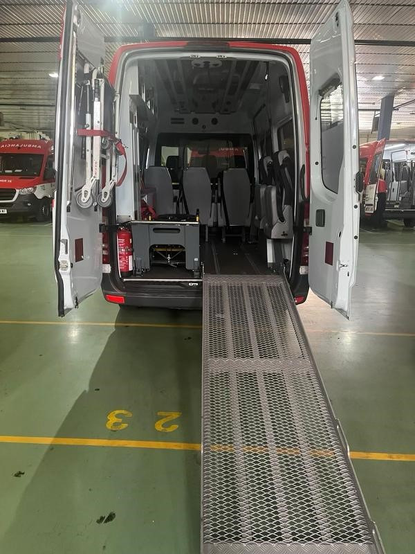 MENTUY DORADO SLU - כלי רכב למכירה undefined: תמונה 4