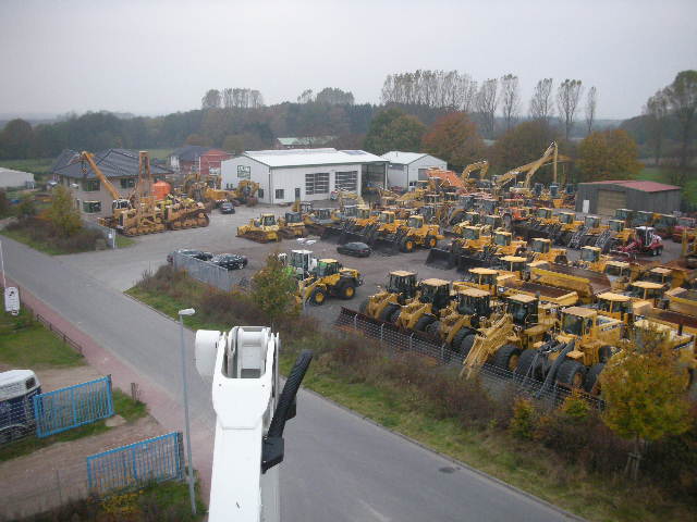 BAUMA Vermiet- und Handels GmbH - מכונת בנייה VOLVO A25G - 6x6 undefined: תמונה 1