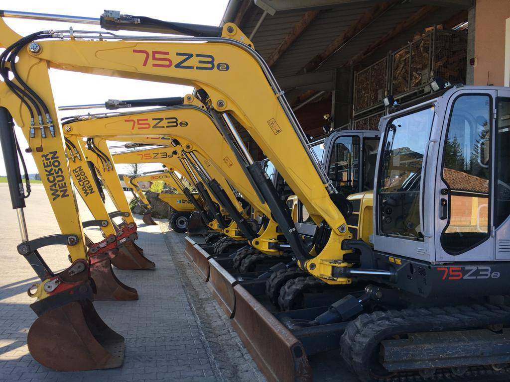 Baumaschinen Weidinger AG undefined: תמונה 17