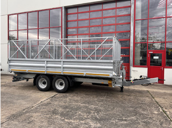 קרון נגרר עם מזהיר MÖSLEIN