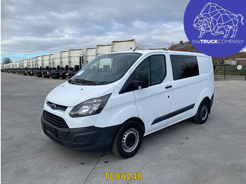 כלי רכב מסחרי עם לוח FORD Transit