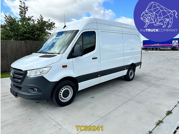כלי רכב מסחרי עם לוח MERCEDES-BENZ Sprinter 317