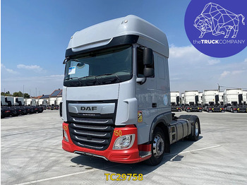 יחידת טרקטור DAF XF