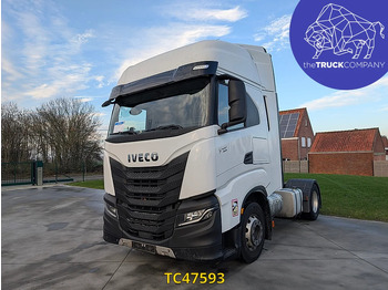 יחידת טרקטור IVECO S-WAY