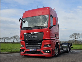 מוביל מכולות/ משאית החלפת גוף MAN TGX 26.510