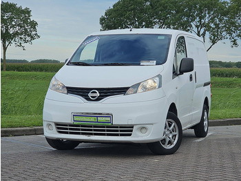 כלי רכב מסחרי קטן NISSAN NV200