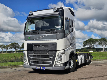 מוביל מכולות/ משאית החלפת גוף VOLVO FH 460
