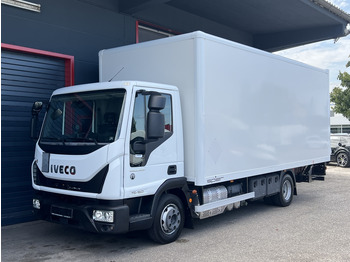 כלי רכב מסחרי עם תיבה IVECO