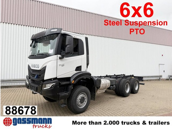 משאית עם שלדת תא IVECO T-WAY