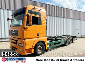 מוביל מכולות/ משאית החלפת גוף MAN TGA 26.440