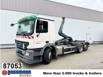 משאית הרמת וו MERCEDES-BENZ Actros 2541
