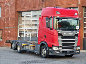 מוביל מכולות/ משאית החלפת גוף SCANIA S 500