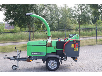 מגרסת עץ GREENMECH