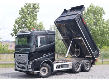 מזהיר VOLVO FH16 750