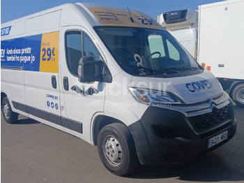 כלי רכב מסחרי עם תיבה CITROËN Jumper