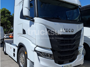 יחידת טרקטור IVECO S-WAY