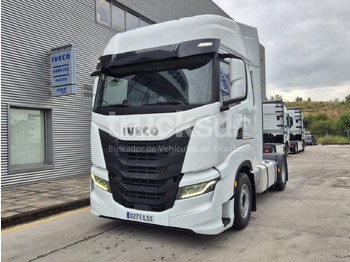 יחידת טרקטור IVECO S-WAY