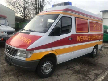 כלי רכב מסחרי עם לוח MERCEDES-BENZ Sprinter