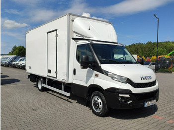 כלי רכב מסחרי עם תיבה IVECO Daily 50c15