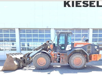 מעמיס גלגלים HITACHI ZW180