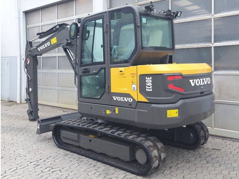 מיני מחפר Volvo EC 60 E: תמונה 3