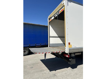 משאית תיבה DAF CF 340: תמונה 4