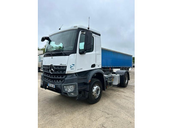 יחידת טרקטור MERCEDES-BENZ Arocs