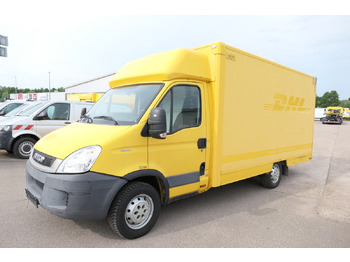 כלי רכב מסחרי עם תיבה IVECO Daily 35s11