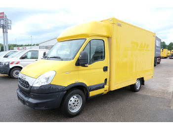 כלי רכב מסחרי עם תיבה IVECO Daily 35s11