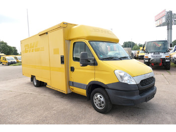 כלי רכב מסחרי עם תיבה IVECO Daily 50c15