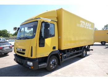 כלי רכב מסחרי עם תיבה IVECO