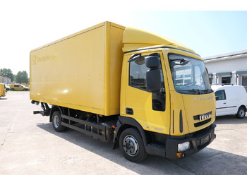 כלי רכב מסחרי עם תיבה IVECO