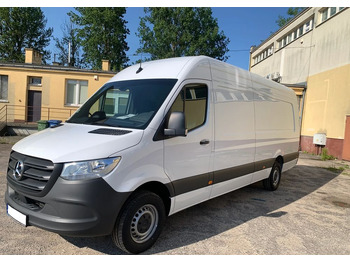כלי רכב מסחרי עם לוח MERCEDES-BENZ Sprinter 317