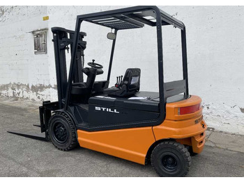 מלגזה חשמלית STILL R60